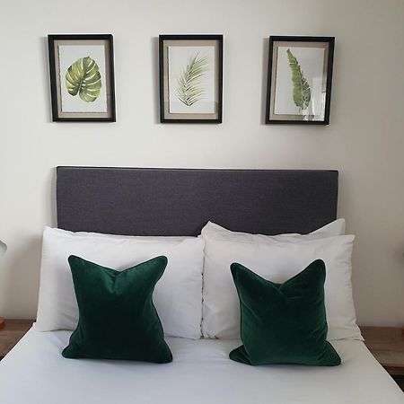 North Cambridge Guesthouse By Payman Club מראה חיצוני תמונה